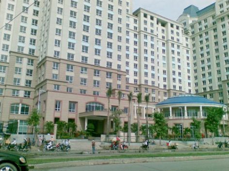 Thị trường bất động sản: Ồ ạt bung hàng